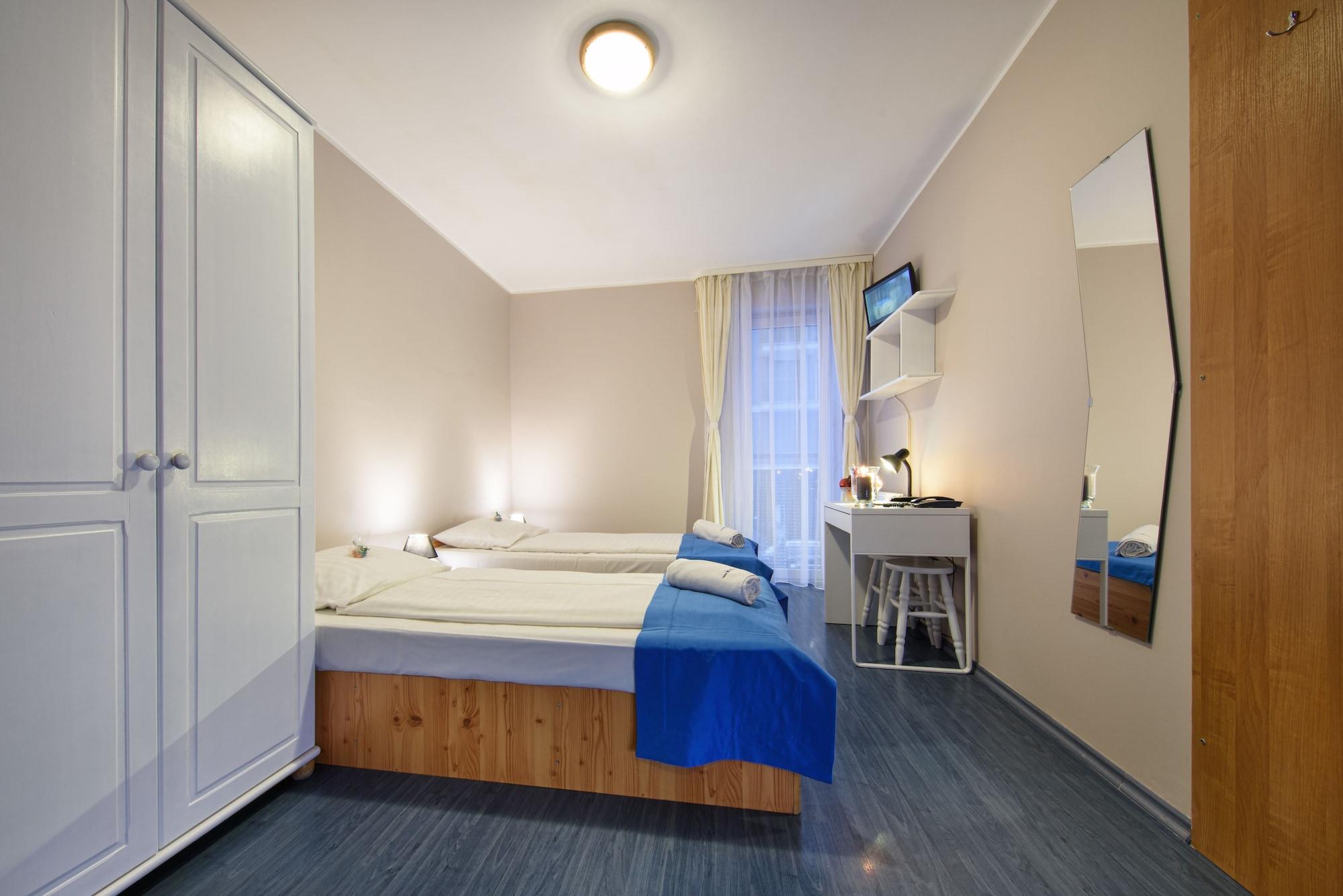Hotel Nowa Panorama Krasków Εξωτερικό φωτογραφία