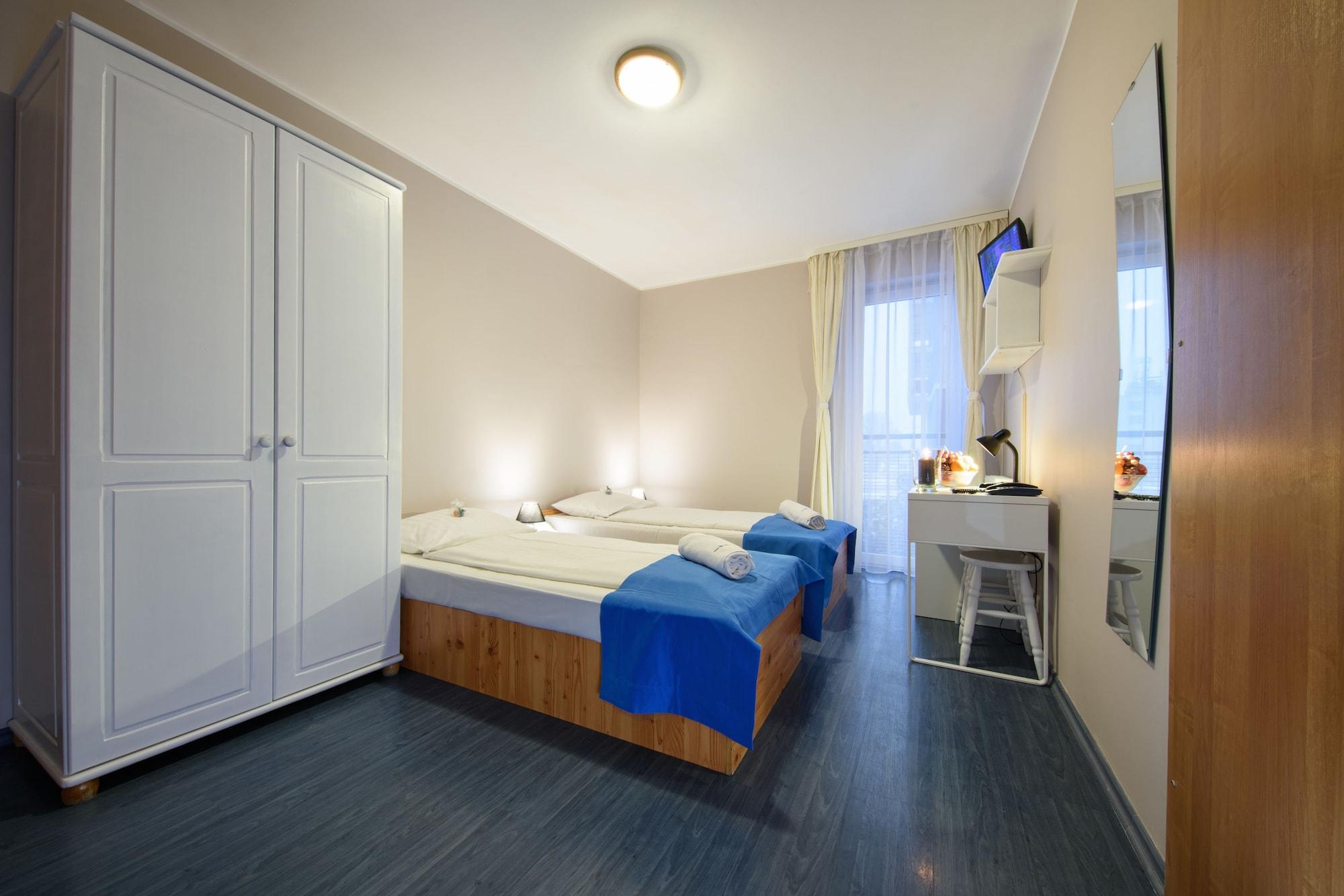 Hotel Nowa Panorama Krasków Εξωτερικό φωτογραφία